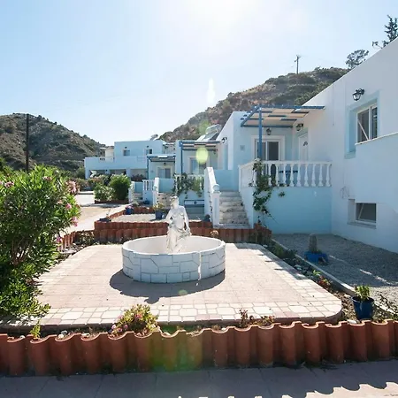 Iris Studios * Karpathos Town (Pigadia)