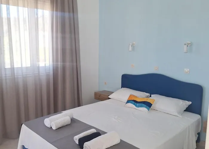 Iris カルパトス